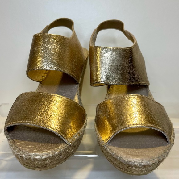 Andre Assous Metallic Platinum Rebecca Espadrille Platform Wedge Sandals - Picture 10 of 14